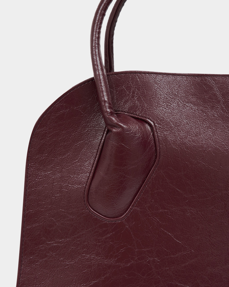 Cave Bordeaux Handbag - Image 7